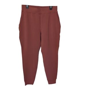 Lululemon Terra Cotta jogger New size 12 Pull Tag Intact